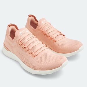 APL techloom breeze sneakers NWT